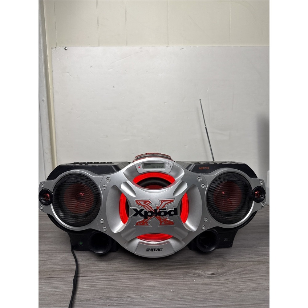 Sony XPLOD Boombox CD RADIO CASSETTE MP3 PLAYER CFD-G700CP Tested- No Remote‎